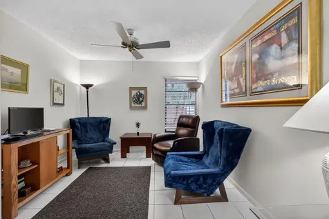 10215 N Circle Lake Drive Boynton Beach FL 33437
