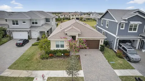1411 Thistle Place Loxahatchee FL 33470