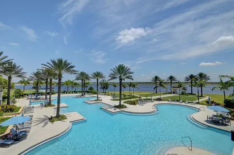1411 Thistle Place Loxahatchee FL 33470