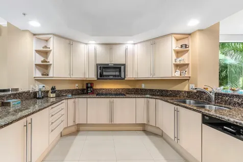411 N New River Drive Fort Lauderdale FL 33301