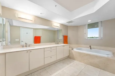 411 N New River Drive Fort Lauderdale FL 33301