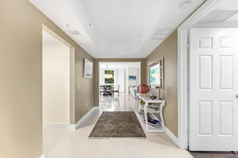 411 N New River Drive Fort Lauderdale FL 33301
