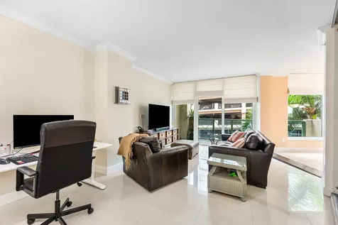 411 N New River Drive Fort Lauderdale FL 33301