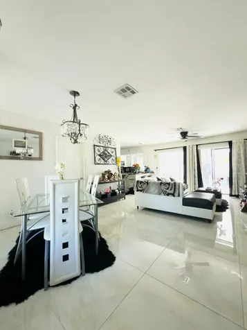 230 Ne 25th Street Pompano Beach FL 33064