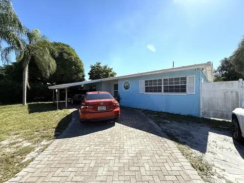 230 Ne 25th Street Pompano Beach FL 33064