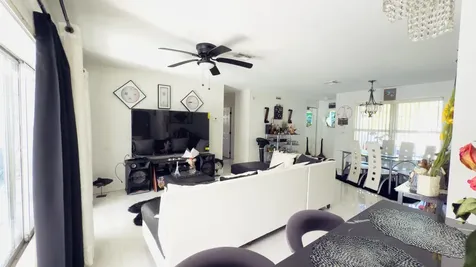 230 Ne 25th Street Pompano Beach FL 33064