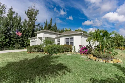 13215 69th Street The Acreage FL 33412