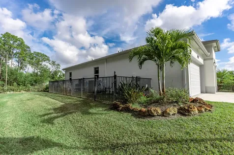 13215 69th Street The Acreage FL 33412