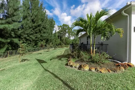 13215 69th Street The Acreage FL 33412