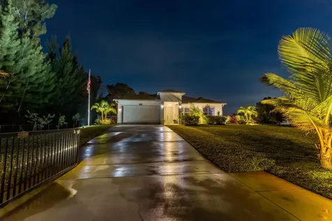 13215 69th Street The Acreage FL 33412