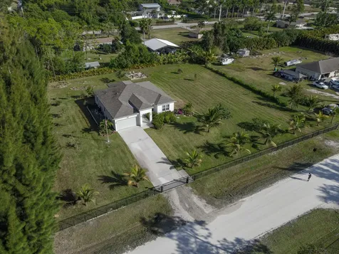 13215 69th Street The Acreage FL 33412