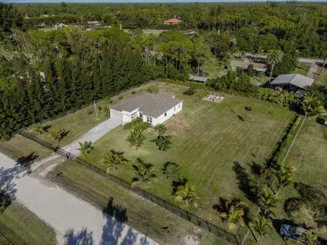 13215 69th Street The Acreage FL 33412
