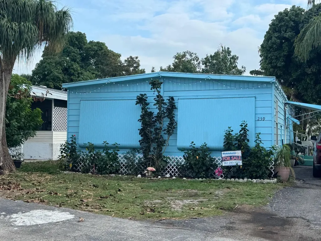 259 Fall Circle West Palm Beach FL 33410