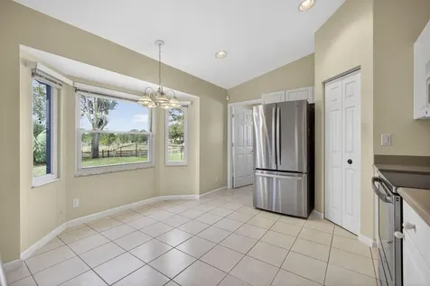 109 Monterey Way Royal Palm Beach FL 33411