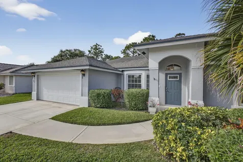 109 Monterey Way Royal Palm Beach FL 33411