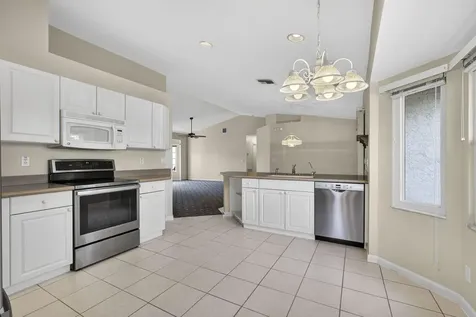 109 Monterey Way Royal Palm Beach FL 33411