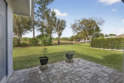 109 Monterey Way Royal Palm Beach FL 33411