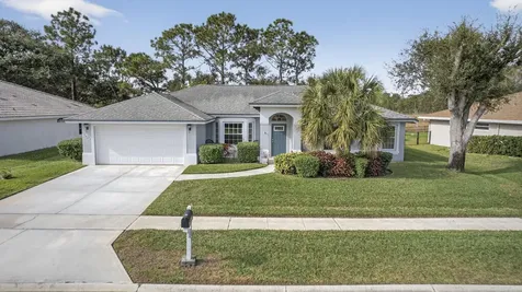 109 Monterey Way Royal Palm Beach FL 33411