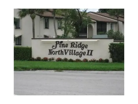 618 Sea Pine Way Greenacres FL 33415