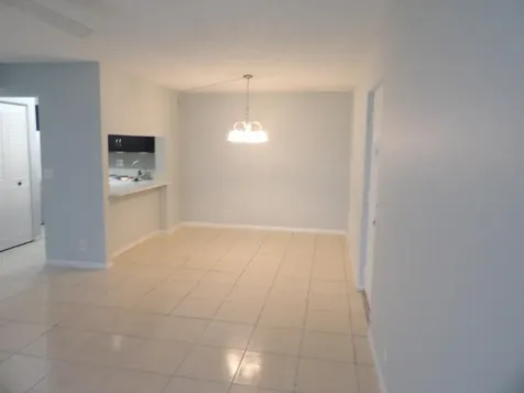 618 Sea Pine Way Greenacres FL 33415