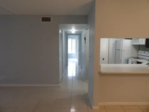 618 Sea Pine Way Greenacres FL 33415