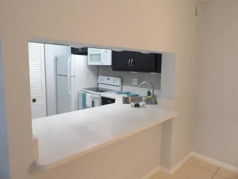 618 Sea Pine Way Greenacres FL 33415