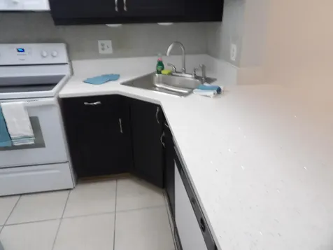 618 Sea Pine Way Greenacres FL 33415