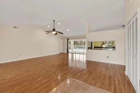2450 Se Perugia Street Port Saint Lucie FL 34952