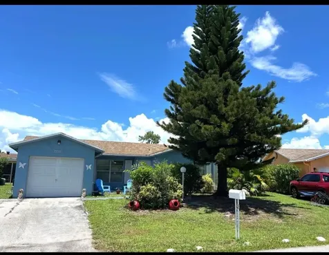 7235 Pine Bluff Drive Lake Worth FL 33467