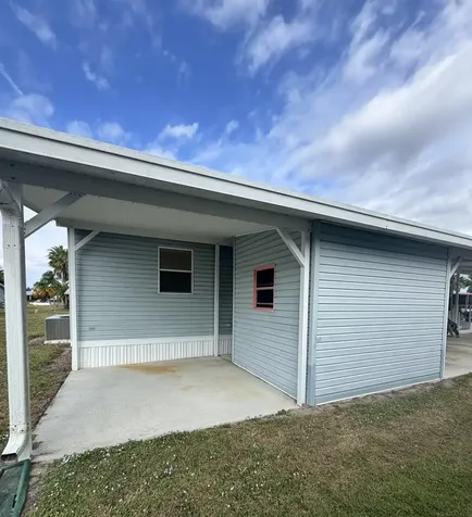 6539 Spanish Lakes Boulevard Fort Pierce FL 34951