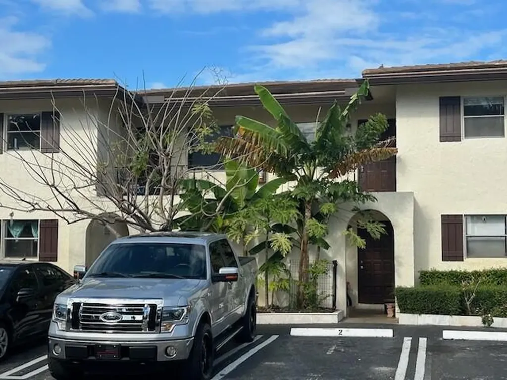 7801 NW 35th Court Coral Springs FL 33065
