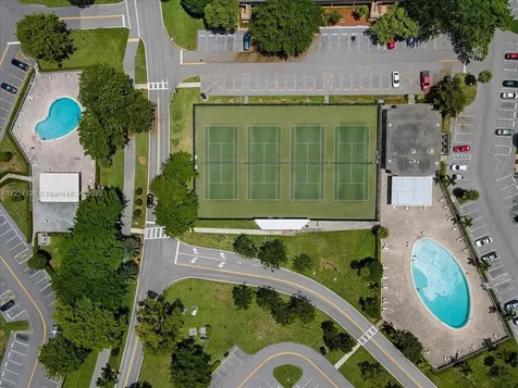 301 Farnham M Deerfield Beach FL 33442