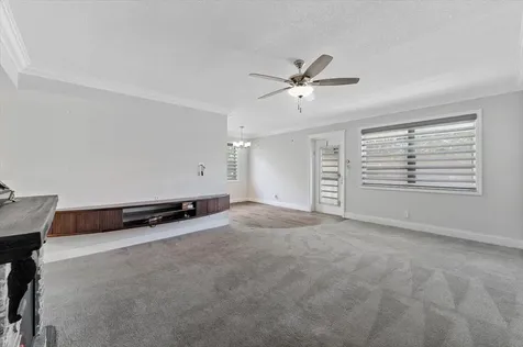 301 Farnham M Deerfield Beach FL 33442
