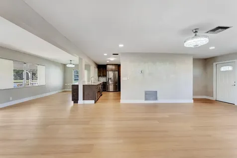 14263 El Clavel Way Delray Beach FL 33484