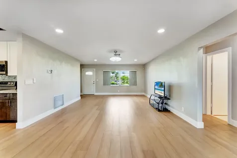 14263 El Clavel Way Delray Beach FL 33484