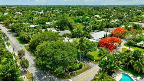 1220 N Swinton Avenue Delray Beach FL 33444