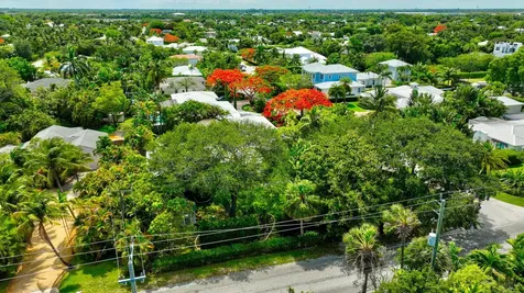 1220 N Swinton Avenue Delray Beach FL 33444
