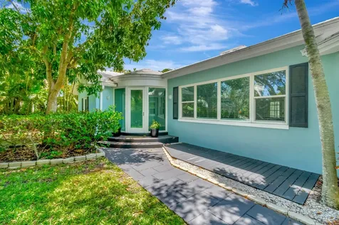 1220 N Swinton Avenue Delray Beach FL 33444
