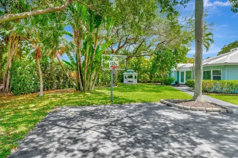 1220 N Swinton Avenue Delray Beach FL 33444