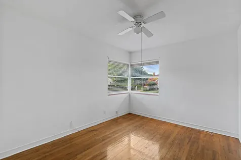 5208 Spruce Avenue West Palm Beach FL 33407