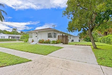 5208 Spruce Avenue West Palm Beach FL 33407