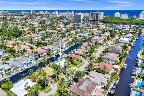 785 NE 71st Street Boca Raton FL 33487