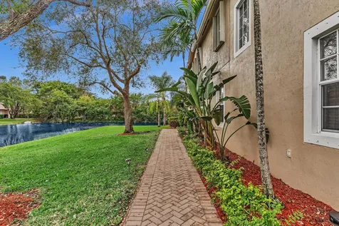 9054 Plymouth Place Tamarac FL 33321