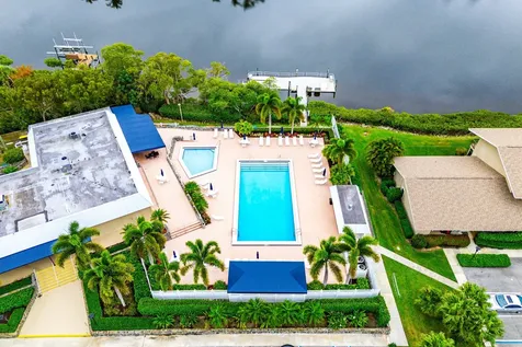 9179 Se Riverfront Terrace Jupiter FL 33469