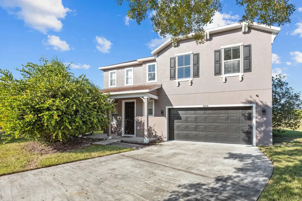 6909 NW Kowal Court Port Saint Lucie FL 34986