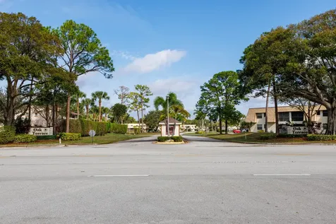 4708 Oak Terrace Drive Greenacres FL 33463