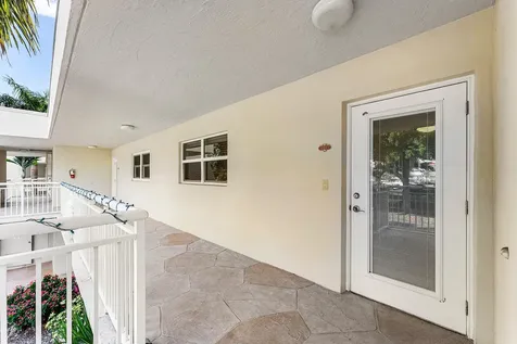 3125 Ne 48th Court Lighthouse Point FL 33064