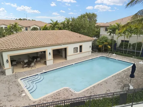 3950 Devenshire Court Coconut Creek FL 33073