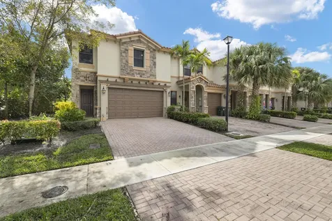 3950 Devenshire Court Coconut Creek FL 33073