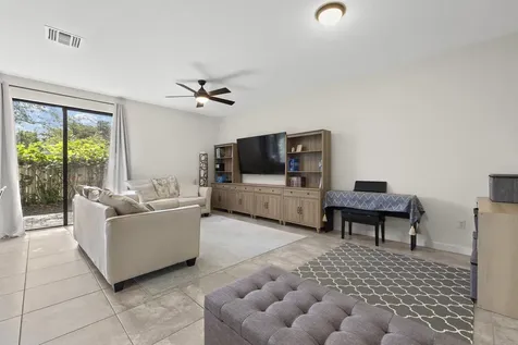 3950 Devenshire Court Coconut Creek FL 33073